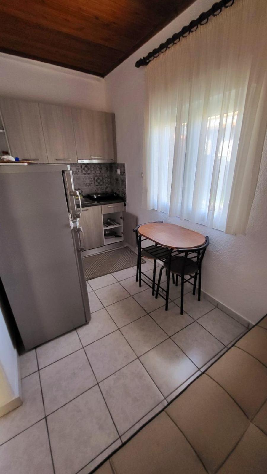 Housebutterfly Apartman Toróni Szoba fotó