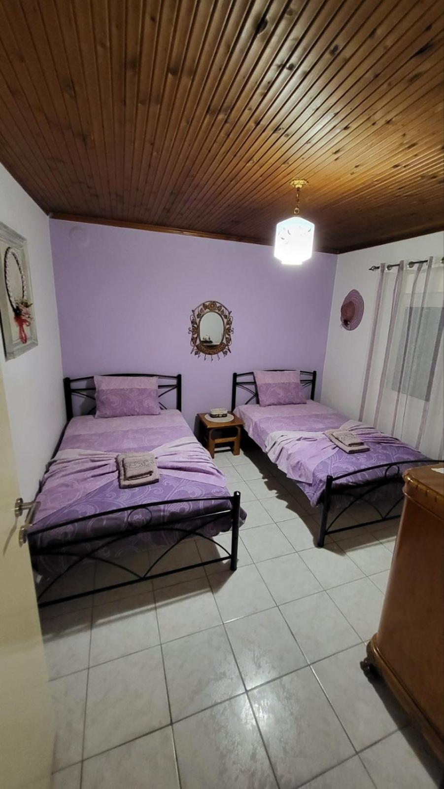 Housebutterfly Apartman Toróni Szoba fotó